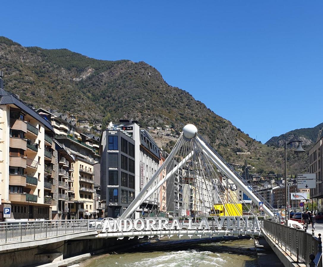 Centrico Loft En Andorra La Vella Con 2 Parkings Hut 5372アパートメント エクステリア 写真